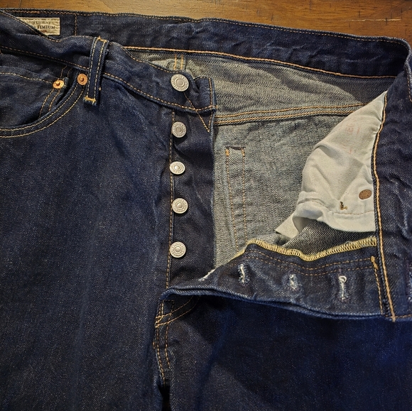 Levi's 501 (Big E) Original Fit Dark Wash NO Stretch 34x32 - Picture 2 of 10